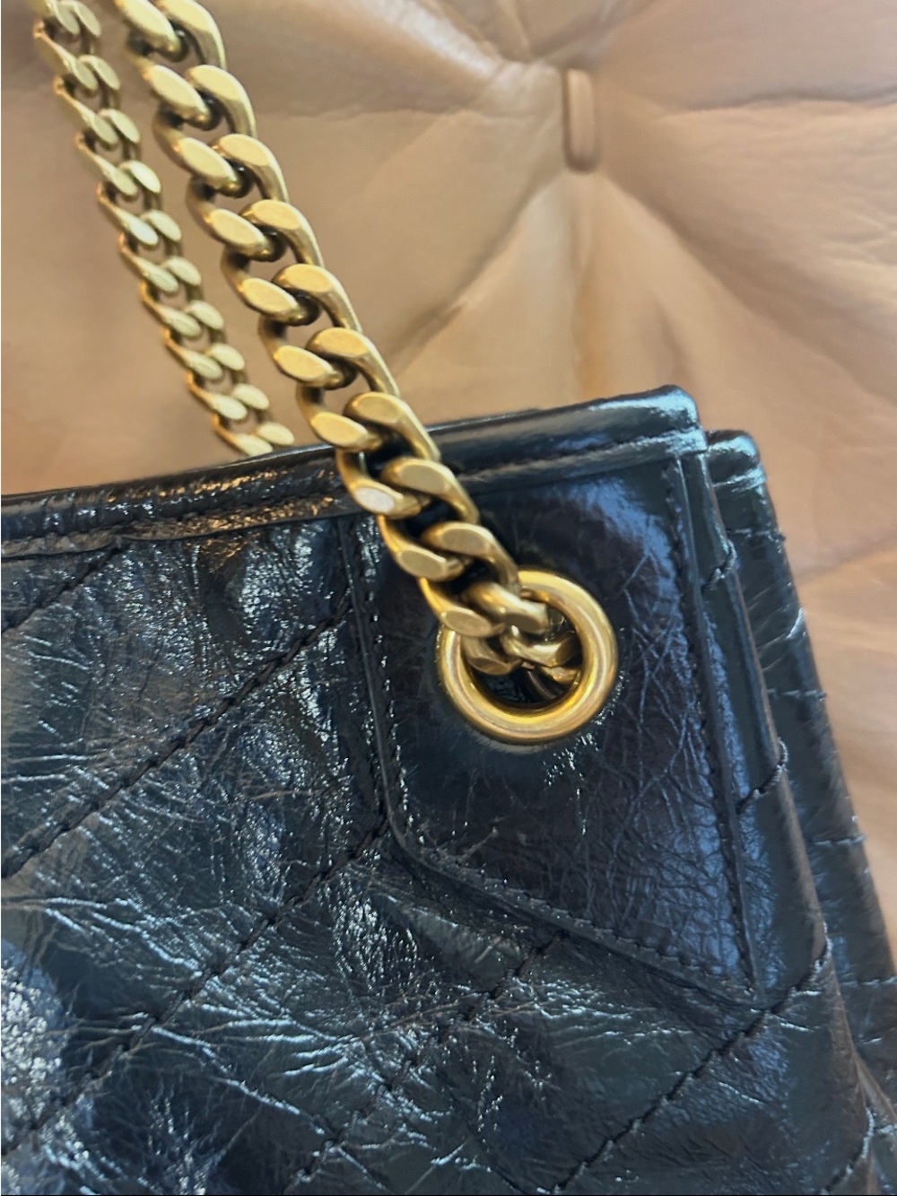 NWOT Saint Laurent Niki Large Tote Black Crinkled Leather Gold YSL - Picture 6 of 10